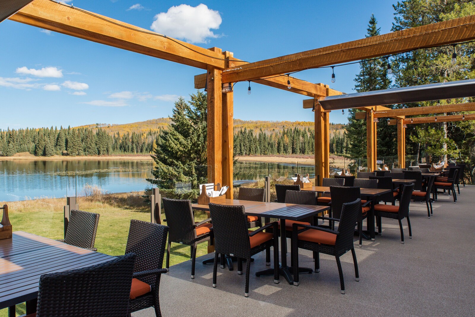 Lakeside restaurant patio overlooking Schott’s Lake